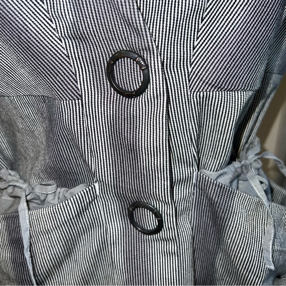 L.A.M.B. Pin Stripe Vest (RARE)-G/L-NWOT - Picture 13 of 16